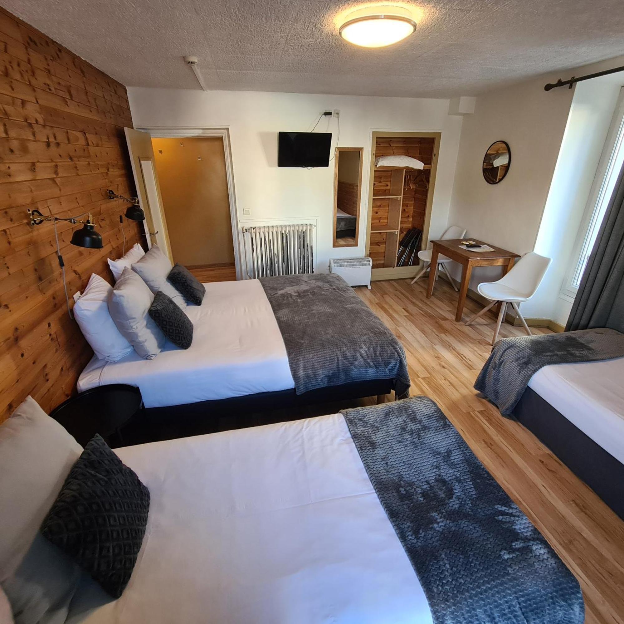 Le Grand Hotel Barcelonnette Bagian luar foto