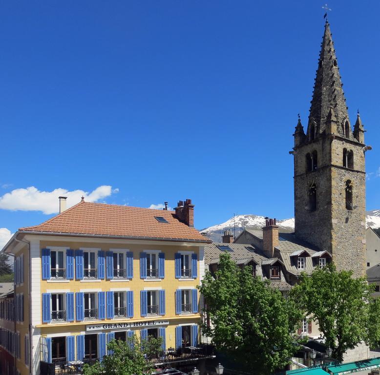 Le Grand Hotel Barcelonnette Bagian luar foto